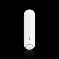 Popis produktu Smart Sensor The UniFi Protect Smart Sensor is a battery-operated smart multi-sensor that detects motion and environmental conditions The Sensor transmits sensory data and alerts over Bluetooth to the UniFi Protect ecosystem. Features: Motion sensor (5 m / 16 ft maximum range) Magnetic entry sensor for door or window open/close Accelerometer for garage door open/close Temperature sensor Humidity sensor Ambient light sensor Alarm sound sensor (detects UL217 and UL2034 alarm patterns) Water sensor for detecting leaks and floods (requires water sensor adapter accessory, only available in 3-pack at general release) BLE connectivity from Access Point in indoor setting (recommended range 15 m / 49 ft, performance will vary based on environment) Popis produktu Smart Sensor The UniFi Protect Smart Sensor is a battery-operated smart multi-sensor that detects motion and environmental conditions The Sensor transmits sensory data and alerts over Bluetooth to the UniFi Protect ecosystem. Features: Motion sensor (5 m / 16 ft maximum range) Magnetic entry sensor for door or window open/close Accelerometer for garage door open/close Temperature sensor Humidity sensor Ambient light sensor Alarm sound sensor (detects UL217 and UL2034 alarm patterns) Water sensor for detecting leaks and floods (requires water sensor adapter accessory, only available in 3-pack at general release) BLE connectivity from Access Point in indoor setting (recommended range 15 m / 49 ft, performance will vary based on environment)